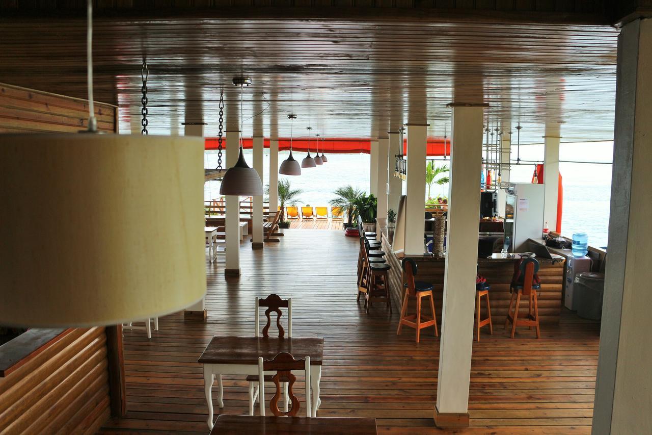 Hostel Mamallena Bocas Del Toro (Adults Only) Ngoại thất bức ảnh